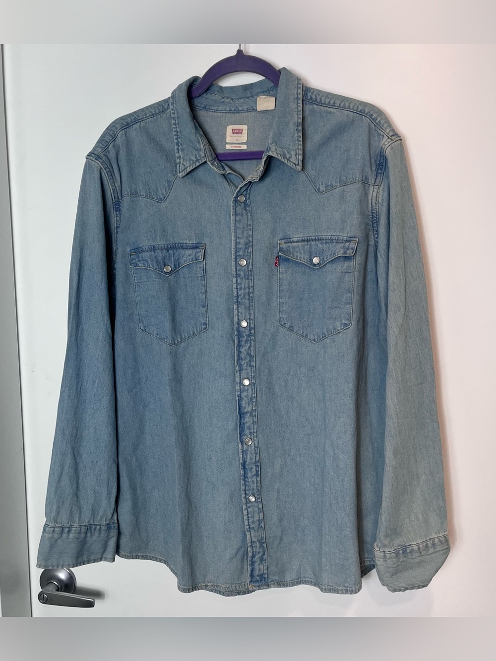Levi’s Light Wash Denim Pearl Snap Button Shirt Western Men’s XL Blue Standard